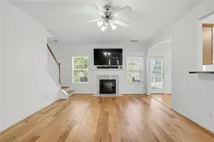 528 Vickers Ln, Locust Grove, GA 30248 - Photo 4