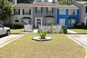 5607 Stonington Trace Pkwy, Stone Mountain, GA 30087 - Photo 2