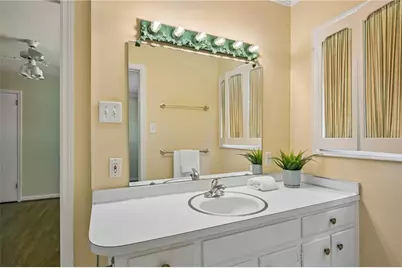 1525 Mason Mill Road NE, Atlanta, GA 30329 - Photo 30
