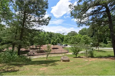 1525 Mason Mill Road NE, Atlanta, GA 30329 - Photo 52