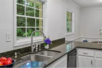 1525 Mason Mill Road NE, Atlanta, GA 30329 - Photo 18