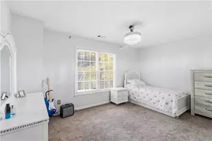 874 Georgian Point Dr, Lawrenceville, GA 30045 - Photo 16
