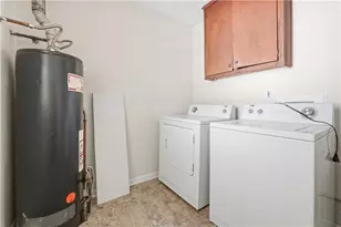 886 Oakhill Ct, Stone Mountain, GA 30087 - Photo 22