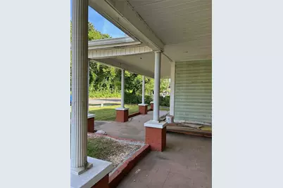 303 Grady Avenue NE, Rome, GA 30161 - Photo 2