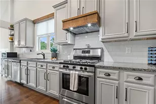 538 Black Horse Cir, Canton, GA 30114 - Photo 18