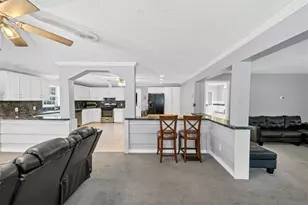6071 N Main St SE, Acworth, GA 30101 - Photo 16