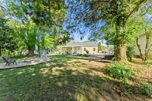 1317 NW North Enota Ave NW, Gainesville, GA 30501 - Photo 4