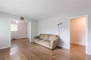 350 Brooks Ave SW, Atlanta, GA 30310 - Photo 2