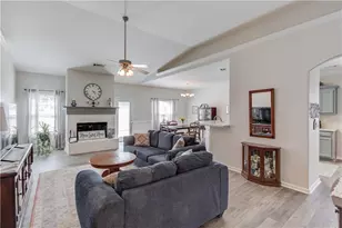 381 Crossroads Dr, Social Circle, GA 30025 - Photo 2