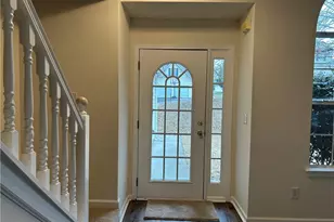834 Kendall Park Dr, Winder, GA 30680 - Photo 2