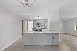 667 Alcovy Forest Dr, Lawrenceville, GA 30045 - Photo 8
