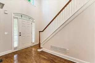 455 Hillcrest View Dr, Suwanee, GA 30024 - Photo 12