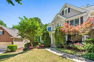 455 Hillcrest View Dr, Suwanee, GA 30024 - Photo 4