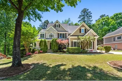 455 Hillcrest View Drive, Suwanee, GA 30024 - Photo 2