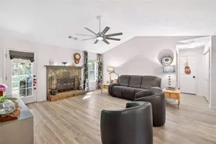 353 Glenmoor Pl, Winder, GA 30680 - Photo 4