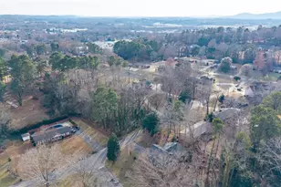 300 Woodland Dr, Calhoun, GA 30701 - Photo 44