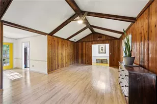 562 Rimrock Trail, Stone Mountain, GA 30083 - Photo 6