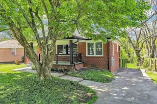 221 Napoleon Dr SW, Atlanta, GA 30314 - Photo 2