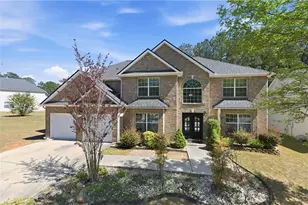 130 Apache St SW, Atlanta, GA 30331 - Photo 2