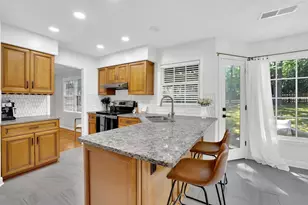 1075 Wellers Ct, Roswell, GA 30076 - Photo 12