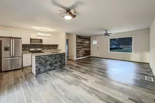 296 Ridgeland Terrace, Marietta, GA 30062 - Photo 2
