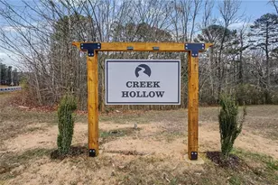 714 Osco Pkwy, Woodstock, GA 30188 - Photo 2