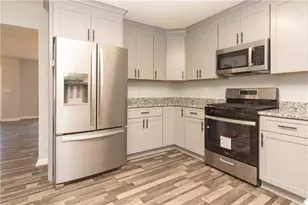 811 Sugar Oak Ln, Lawrenceville, GA 30043 - Photo 6