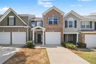 2775 Pierce Brennen Ct, Lawrenceville, GA 30043 - Photo 4