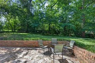 4818 Tilly Mill Rd, Dunwoody, GA 30360 - Photo 8