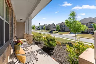 7098 Br Crk Cv, Flowery Branch, GA 30542 - Photo 4