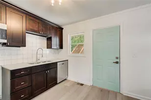 2879 Harlan Dr, Atlanta, GA 30344 - Photo 8