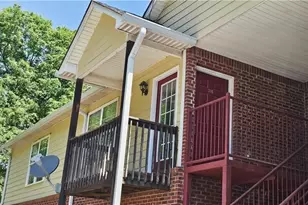 316 Waterford Dr, Calhoun, GA 30701 - Photo 2
