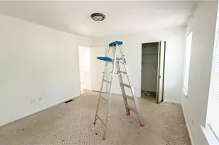 3404 Bayshore Dr, Atlanta, GA 30340 - Photo 14