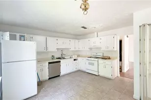 3404 Bayshore Dr, Atlanta, GA 30340 - Photo 2