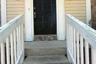 4061 Bayside Cir, Atlanta, GA 30340 - Photo 2