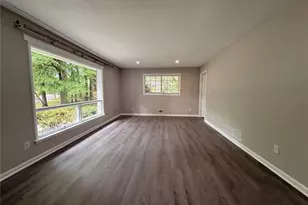 3891 Artist View Dr, Decatur, GA 30034 - Photo 6