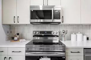 250 Pharr Rd NE, Atlanta, GA 30305 - Photo 8