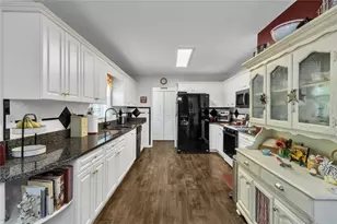 195 Vincent Ct, Dallas, GA 30157 - Photo 8
