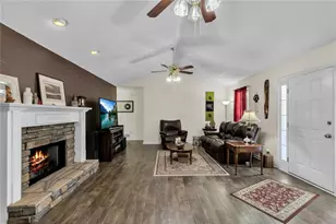 195 Vincent Ct, Dallas, GA 30157 - Photo 8