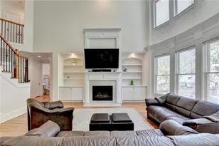 7580 Weston Club Dr, Suwanee, GA 30024 - Photo 8