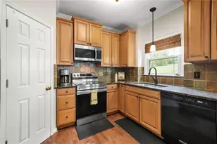 4995 Hyde Way, Cumming, GA 30040 - Photo 18