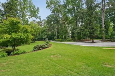 5091 Miller Road SW, Lilburn, GA 30047 - Photo 10