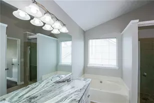 1170 Laurel Cove Dr, Snellville, GA 30078 - Photo 26