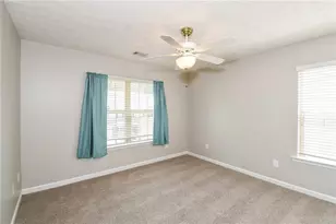 4049 Hill Station Ct, Sugar Hill, GA 30518 - Photo 10