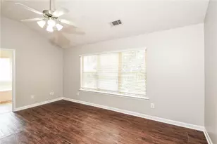 4049 Hill Station Ct, Sugar Hill, GA 30518 - Photo 8