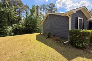 145 Stoneview Cir, Covington, GA 30016 - Photo 4