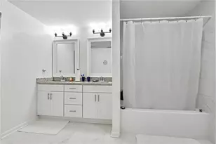 762 Maple Dr, Riverdale, GA 30274 - Photo 38