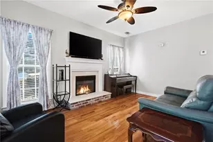 460 Persimmon Dr, Sharpsburg, GA 30277 - Photo 28