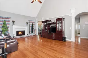 460 Persimmon Dr, Sharpsburg, GA 30277 - Photo 34