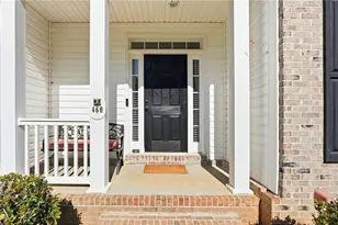460 Persimmon Dr, Sharpsburg, GA 30277 - Photo 2
